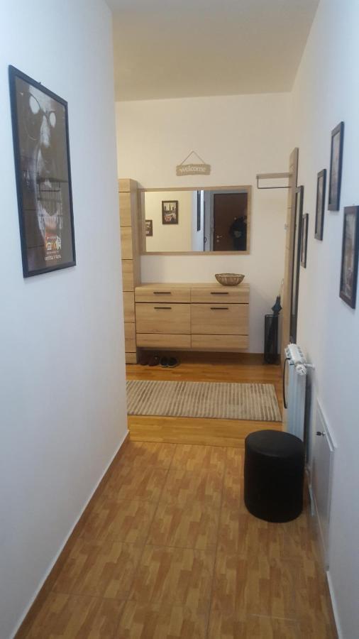 Fantasy Apartment Тузла Экстерьер фото
